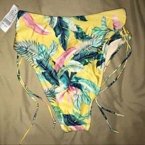 PacSun Highwaisted Bikini Bottom